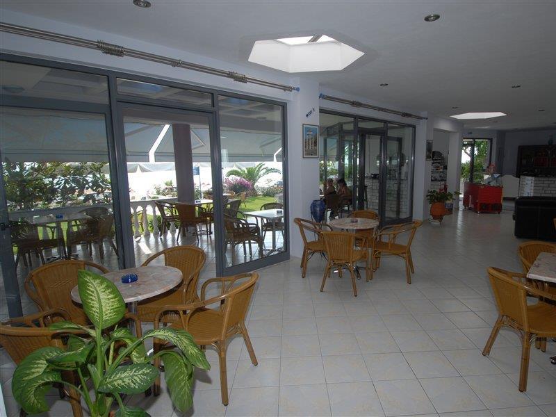 Vráchos Hotel Olympiada מראה חיצוני תמונה